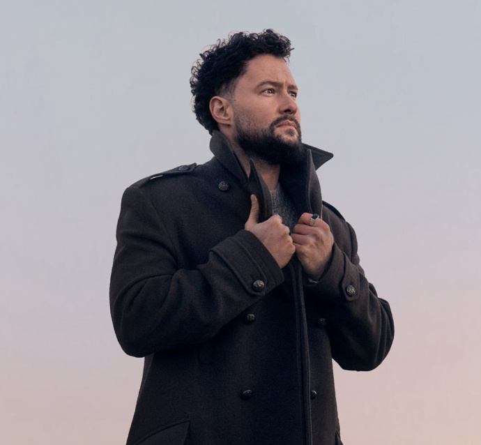 Önálló koncerttel tér vissza Budapestre Calum Scott